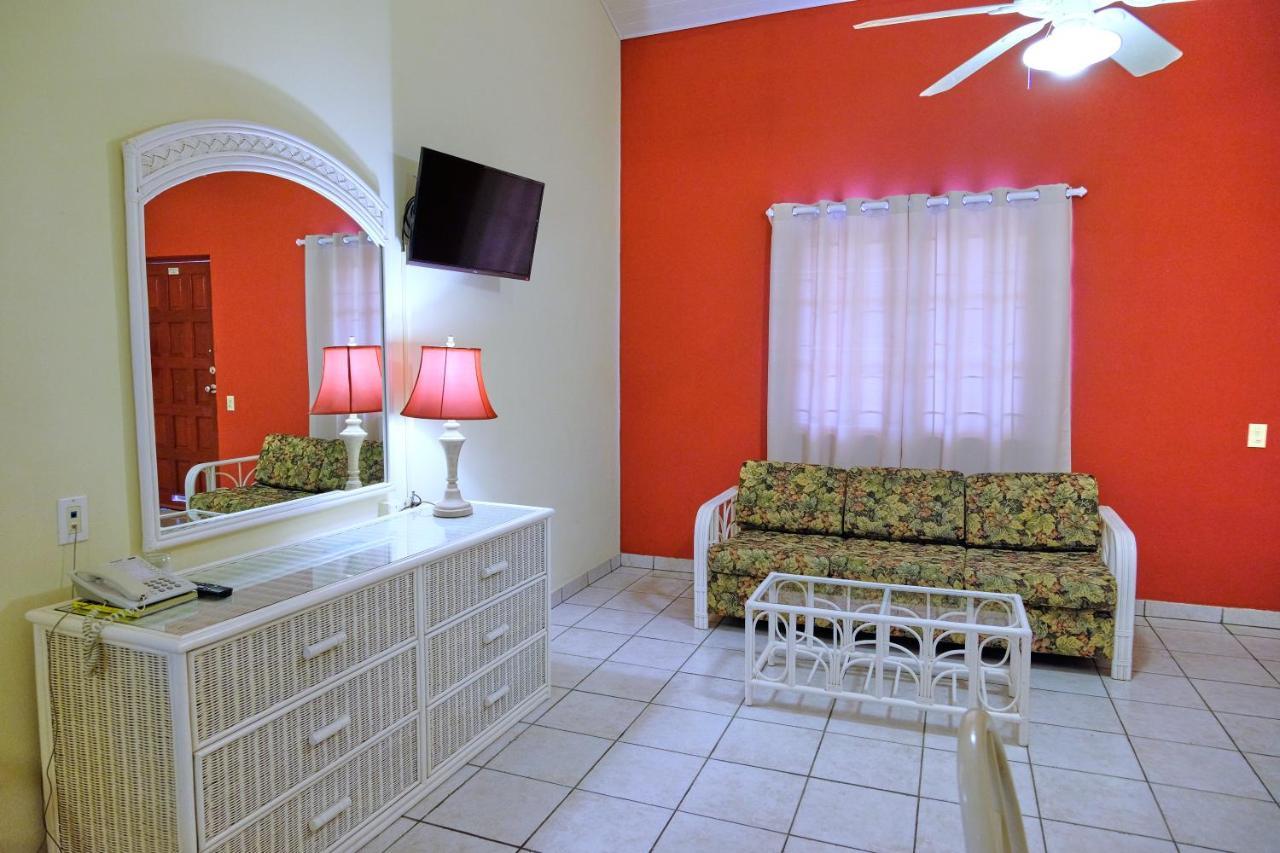 Aruba Quality Apartments & Suites Palm Beach Exterior foto